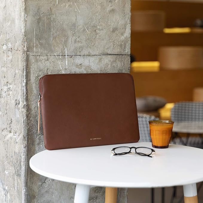 Comfyable Slim Protective Laptop Sleeve Compatible with 13/13.3/14 Inch MacBook Air & MacBook Pro, Mac Travel Case, Laptop Pouch, Slim PU Leather Cover M5/M4/M3/M2/M1 2025-2021, Brown