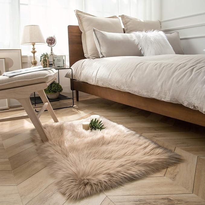 Ashler Faux Fur Rug, Fluffy Shaggy Area Rug Ultra Soft 2 x 2.9 Feet Rectangle Beige Fuzzy Rug Machine Washable Shag Rug, Nursery Decor Throw Rugs for Bedroom, Kids Room, Living Room