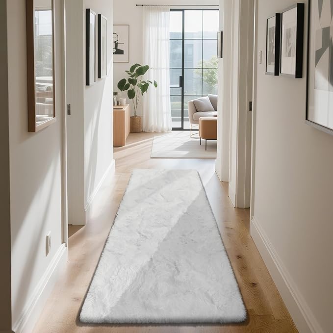 yongyangjuxin Soft Runner Rugs for Bedroom, White 2x8 Runners for Hallways Fluffy Rug Area Rug, Bedside Rug for Living Room Bedroom Room Home Decor