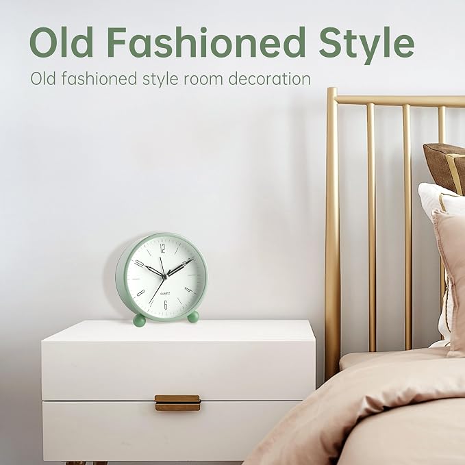 JALL Analog Alarm Clock, 4 inch Super Silent Non Ticking Small Clock with Night Light, Battery Operated, Simple Design, Old Fashioned Style Ideal Decor, for Bedroom, Bedside, Desk, Adult, Gift, Green