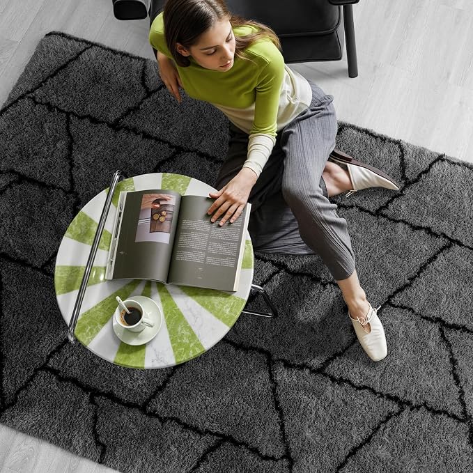 Zentavio Area Rugs for Living Room Rugs for Bedroom 4x6 Carpet Fluffy Fuzzy Soft Shag Aesthetic Plush High Pile Gray Throw Rug for Nursery Kids Room Dorm Triangle Grey