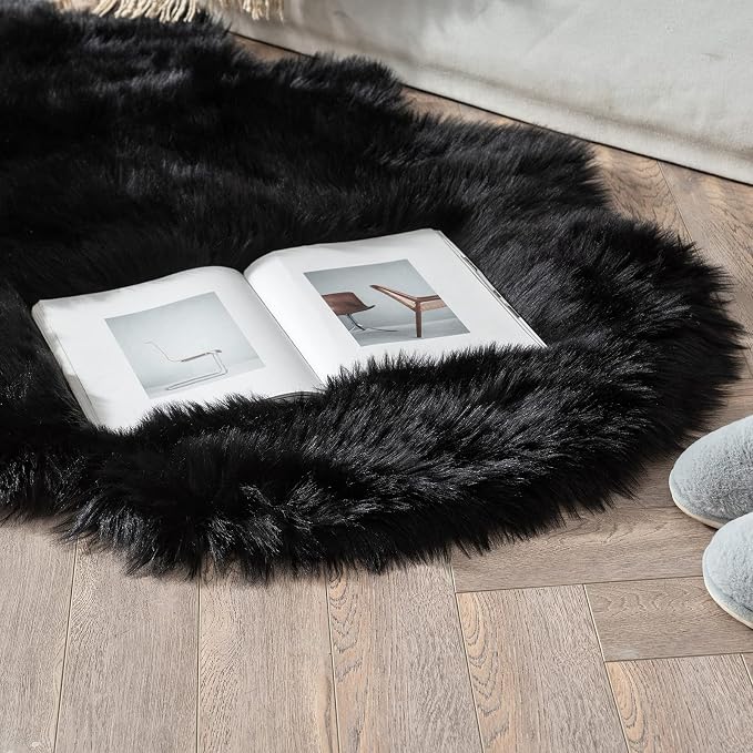 MIULEE Luxury Super Soft Fluffy Area Rug Faux Fur Sheepskin Rug Decorative Plush Shaggy Carpet for Bedside Sofa Floor Halloween 3 x 5 Feet, Black