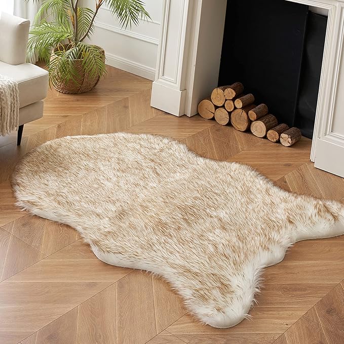 MIULEE 3x5 Feet Faux Fur Sheepskin Rug, Luxury Fluffy Area Rugs - Super Soft Decorative Shag Carpet for Bedroom, Living Room, White and Brown