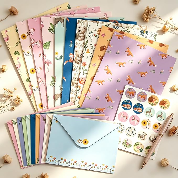 Sweet Cute Stationery Set, 92PCS Stationary Paper and Envelopes Set, 60 Writing Paper 30 Envelopes 2 Sticker Sheets, Vintage Stationery Sets for Letter Writing