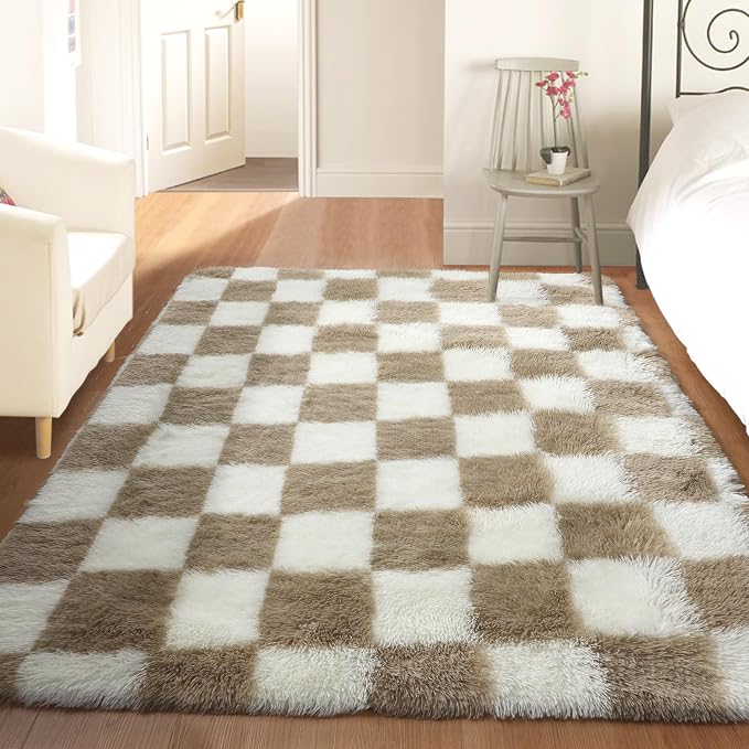 KICMOR 3x5 Rugs for Bedroom Bedside, Soft Fluffy Checkered Shag Area Rug Small Living Room Carpet, Beige and Cream White Fuzzy Shaggy Throw Rug for Kids Boys Girls Dorm Nursery Home Decor Aesthetic