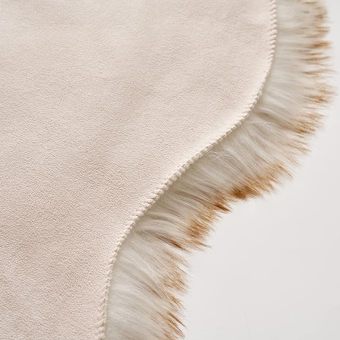 MIULEE 3x5 Feet Faux Fur Sheepskin Rug, Luxury Fluffy Area Rugs - Super Soft Decorative Shag Carpet for Bedroom, Living Room, White and Brown