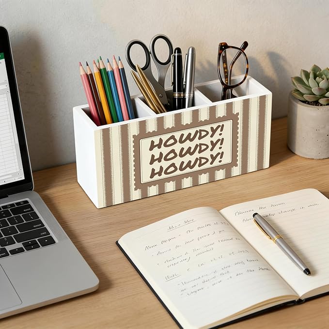 Howdy Western Wooden Pen Holder for Desk, Western Desk Decor Accessories, Retro Brown and Beige Striped Southwestern Pencil Organizer Wooden Box Sign for Home Office Decoration