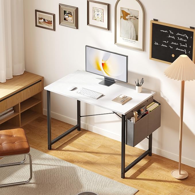 OLIXIS Small Computer Desk, 31 Inch Home Office Desks, Writing Study Craft Work Gaming Table, Computer Workstation for Bedroom Small Spaces with Storage Bag, White