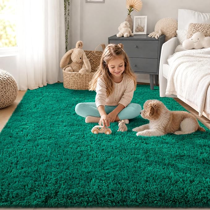 Zentavio Emerald Green Rugs for Bedroom 4x6 Dark Green Area Rugs for Living Room Fluffy Fake Grass Carpet for Kids Room Playroom Furry Shag Aesthetic Soft High Pile Washable Home Decor