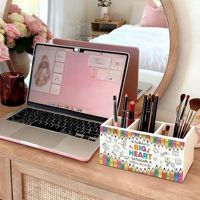 Teacher Pen Pencil Holder for Desk, Teacher Appreciation Gifts, It Takes a Big Heart to Help Shape Little Minds Wooden Box Sign Decorations for Office Classroom Desk Tabletop
