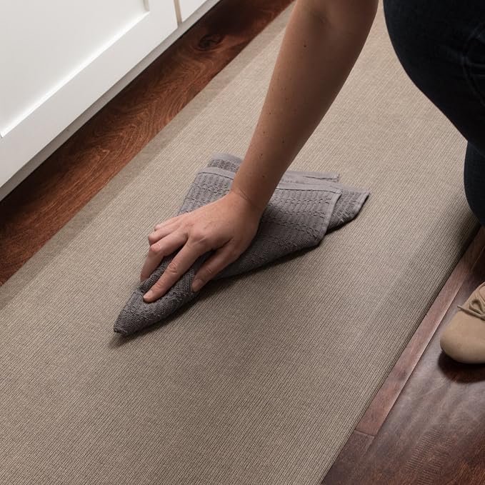 NewLife by GelPro Anti-Fatigue Designer Comfort Kitchen Floor Mat, 20x32, Stain Resistant Surface with 3/4" Thick Ergo-Foam core for Health and Wellness