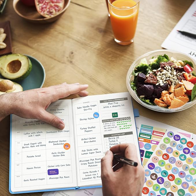 JUBTIC Weekly Meal Planner Notebook, Food Journal Daily Meal Prep Journal with Shopping and Grocery Lists for Food Planning Menu Planning Healthy Diet or Weight Loss Tracking, Undated, A5, Light Blue