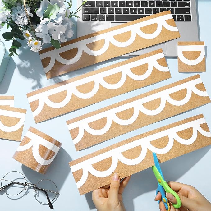 Zonon 65.6 Ft Kraft Bulletin Board Border White Scalloped Printed Classroom Decor Straight Border Trim for Office Whiteboard Walls Desks Windows Doors Lockers
