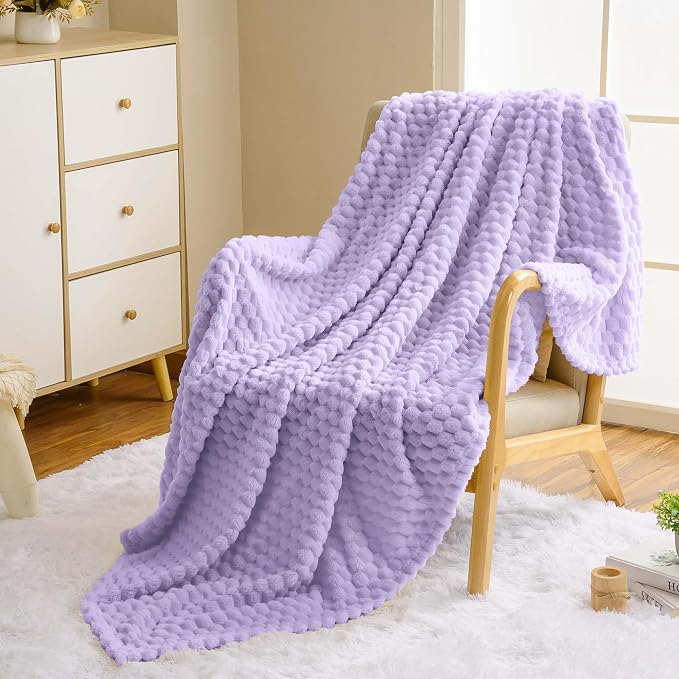 Vessia Flannel Fleece Throw Blanket, 3D Jacquard Light Purple Fuzzy and Warm Blanket for Couch, Sofa, Bed, Chair, 300GSM Soft Touch Cozy Lavender Throw for All-Season Home Decor(50x40inch)