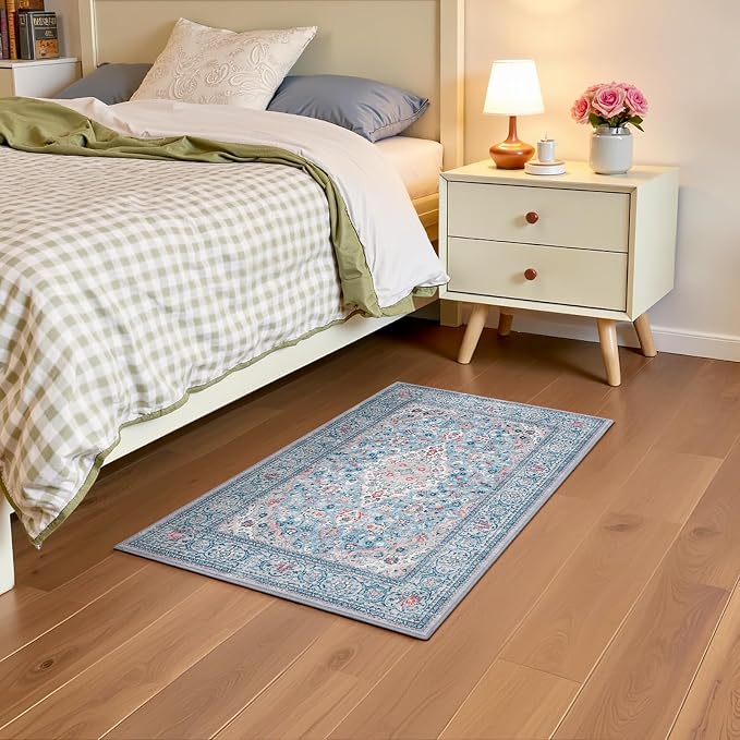 Blue Small Washable Area Rug, 2x3 Boho Vintage Entryway Rugs, Soft Non Slip Floral Door Mat, Aesthetic Low Pile Carpet for Front Door Entry Carpets Entrance Bedroom Kitchen