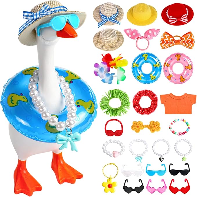 Desk Goose Key Holder 7 Inch Mini Figurine with 6 Set Summer Hawaiian Outfits,Summer Holiday Desktop Magnetic Small Proch Goose Resin Statue Set for Home Office Bedroom Office Table Decor