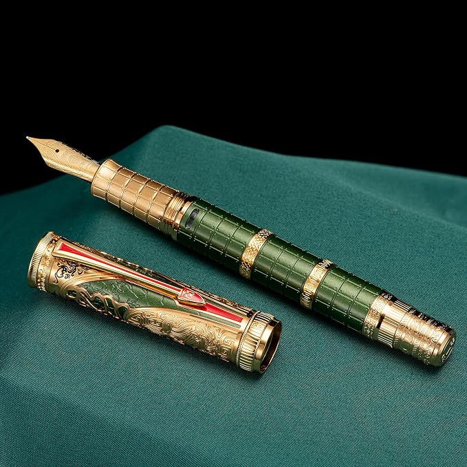 HONG DIAN D5 Qin Dynasty Fountain Pen Green Gold, Extra Fine Nib Piston Filling Pen, Retro Chinese Totem Engraving Smooth Writing Pen with Pen Box Set