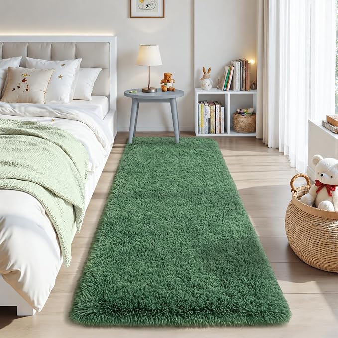 Zentavio Runner Rugs for Hallway 2x6 Shag Soft Bedroom Bedside Rugs Non Slip Fluffy Carpet for Kids Girls Boys Home Decor Aesthetic Dorm Nursery Emerald Green