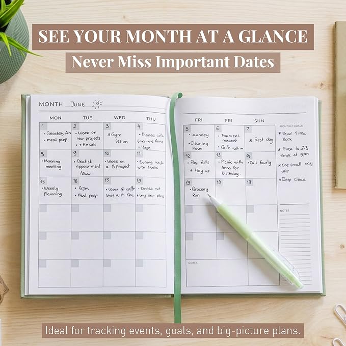 Rileys & Co Undated Daily Planner 8 x 6 in, Day Schedule Planner & Agenda Book, Journal with Goal & Habit Tracker, No Dates Dateless Annual Organizer for Work, School & Home - Green