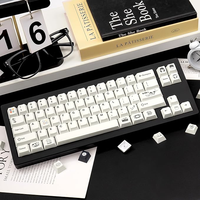 PBT Keycaps 130 Keys, White Cute Keycaps, Cherry Profile Dye-Sublimation Custom Keycap Set for 60% 65% 75% 80% 100% Mechanical Keyboard
