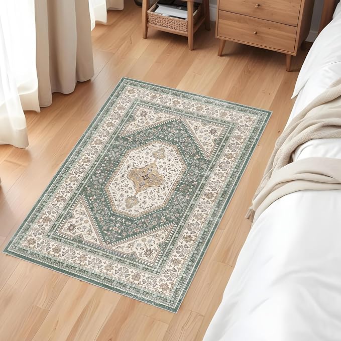 Puino Washable Entryway 2x3 Rug: Small Boho Rugs for Indoor Entrance Non Slip Backing Stain Resistant Carpet Low Pile Throw Rugs for Bedroom Bedside Inside Front Door Floor Kitchen Decor(Green,2x3FT)