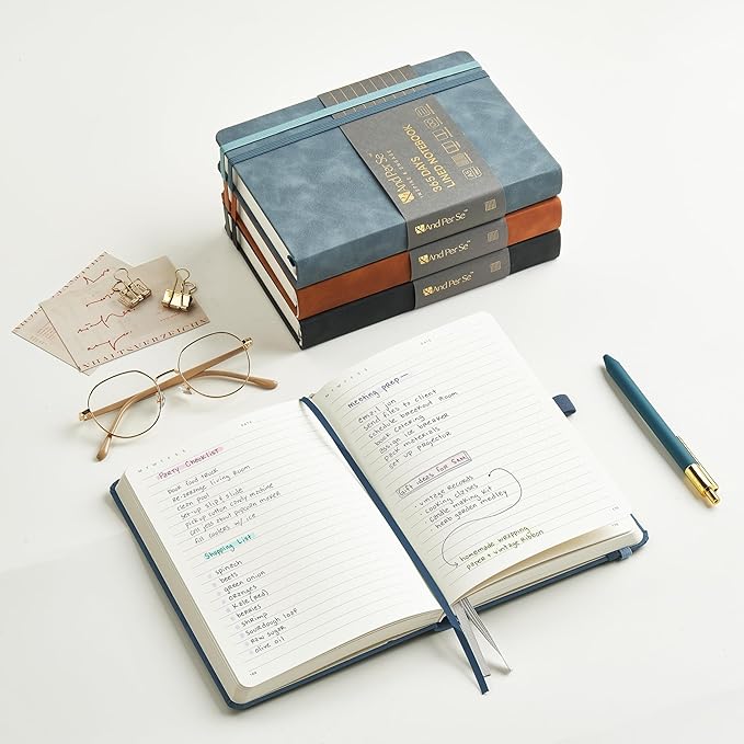&And Per Se 365 Page Journal – A5 Hardcover Lined Notebook, One Book for the Whole Year, 100gsm Thick Paper, Numbered Pages & 3 Bookmarks, Annual Diary for Daily Writing (Blue)