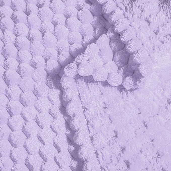 Vessia Flannel Fleece Twin Size Blanket(60x80 inch), 3D Jacquard Light Purple Fuzzy and Warm Blanket for Couch, Sofa, 300GSM Super Soft Touch Cozy Lightweight Bed Decor for All-Season