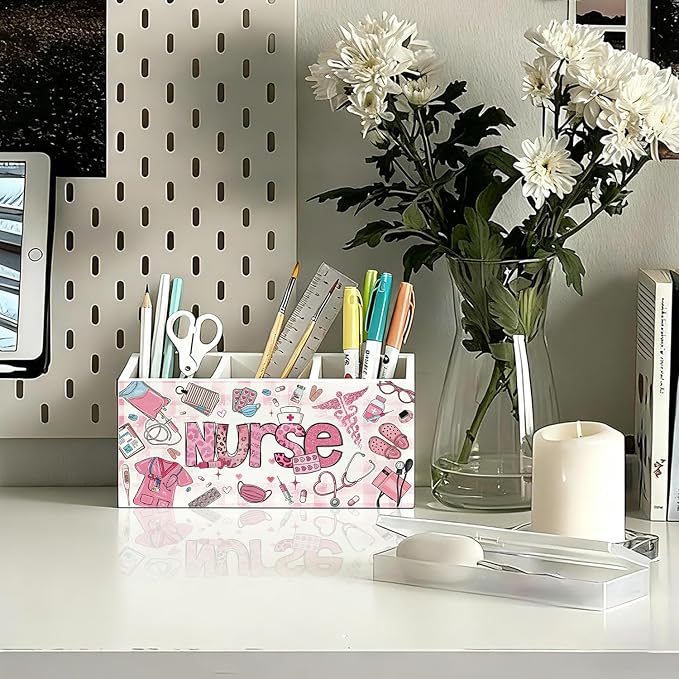 Pink Nurse Pen Holder, Nurses Appreciation Gifts Pencil Holder for Desk, Nurse Office Decor, Nursing Nurses Gifts for Women Wooden Box Sign Decorations for Office Desk Tabletop