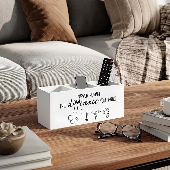 Motivational Doctor Nurse Wooden Pen Holder for Desk, Never Forget the Difference You Make Inspirational Pencil Organizer Wooden Box Sign for Medical Nursing Office Home Decoration