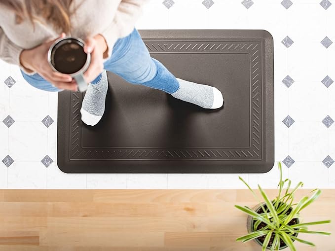 WeatherTech ComfortMat, 24 by 36 Inches Anti-Fatigue Comfort Mat - Bordered, Cocoa