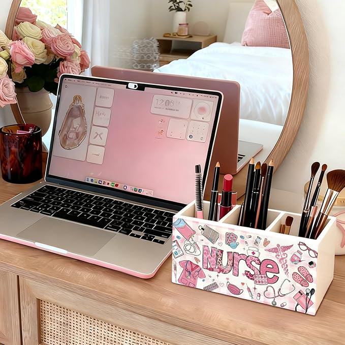 Pink Nurse Pen Holder, Nurses Appreciation Gifts Pencil Holder for Desk, Nurse Office Decor, Nursing Nurses Gifts for Women Wooden Box Sign Decorations for Office Desk Tabletop