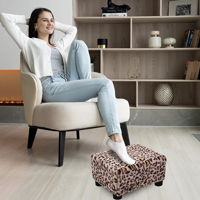 CAROLMADE Small Foot Stool Ottoman Footstool with Legs Under Desk Footrest for Living Room Bedroom and Office, Faux Fur Pink