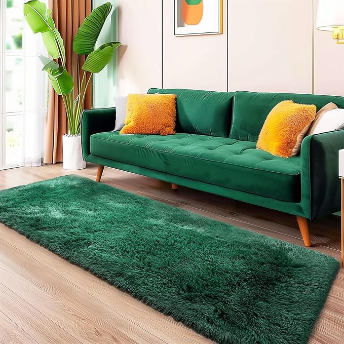 Awaytail Fluffy Runner Rugs for Bedroom 2x4, Emerald Green Runner for Hallway Non-Slip, Shaggy Fuzzy Bedroom Rug Room Decor