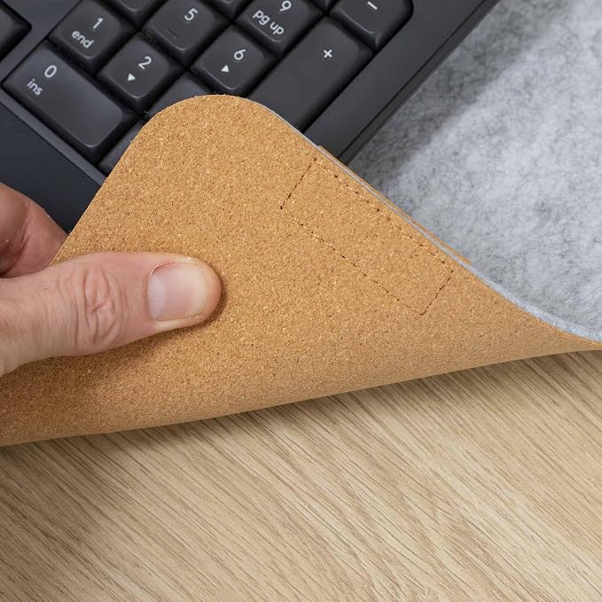 Desky Cork & Felt Desk Pad – Dual-Sided Mat with Natural Cork & Soft Felt, Non-Slip Desk Protector for Home Office, Anti-Scratch Surface (35.4" x 11.8", Light Grey)