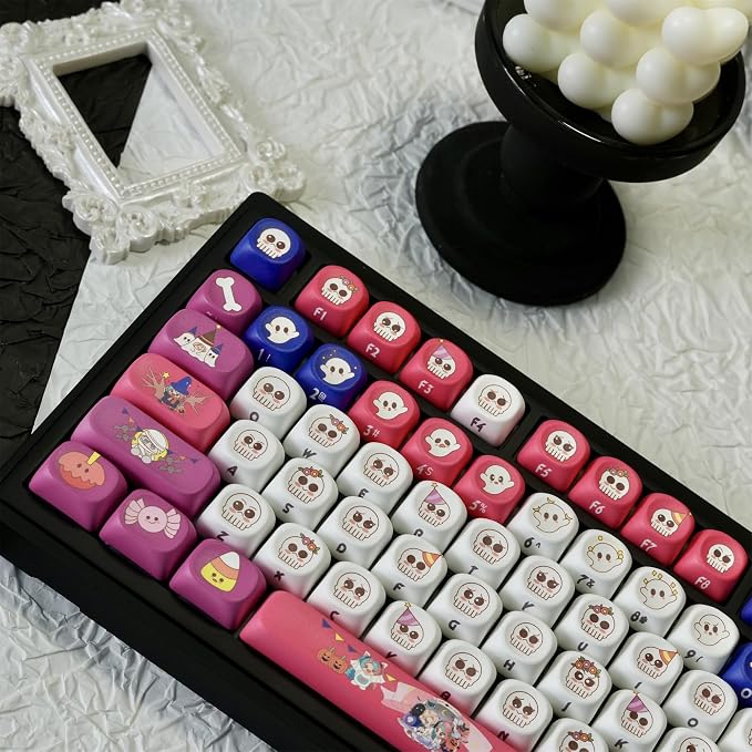 Cute Ghost Keycaps,MOA Profile Side Printed Custom Keycaps Halloween-Themed Key Caps PBT Dye-Sublimation 133 Keys Full Size Keycap Set for Cherry MX Switches Mechanical Gaming Keyboard