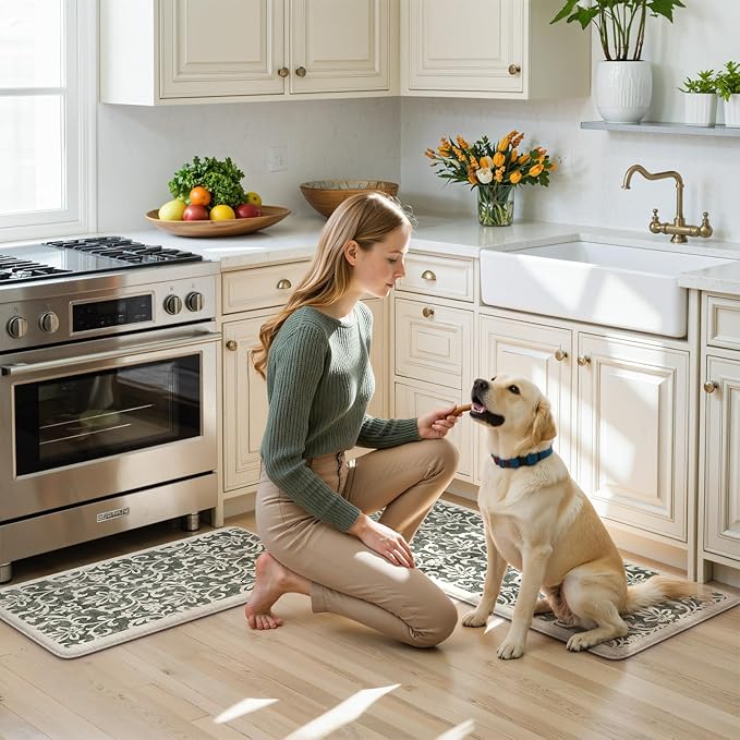 LEEVAN Green Kitchen Mat Sets of 2, Vintage Distressed Anti Fatigue Memory Foam Kitchen Floor Mat for Laundry,Non Slip Cushioned Standing Mat for Home, Office, Desk,Sink(17''x29''+17''x47'')