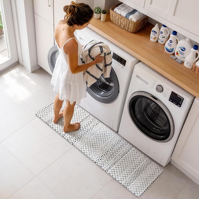 KIMODE Kitchen Runner Rug,17.3" x 59" Anti Fatigue Kitchen Mats for Floor Cushioned,Non-Slip Waterproof Comfort Thick Kitchen Floor Standing Mat for Front Sink,Laundry Room,Black and White