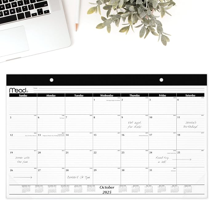 Mead 2026 Desk Calendar, Desk Pad, Monthly, 15-Month, 17-3/4" x 11", Compact, Basic (CRM8200526)