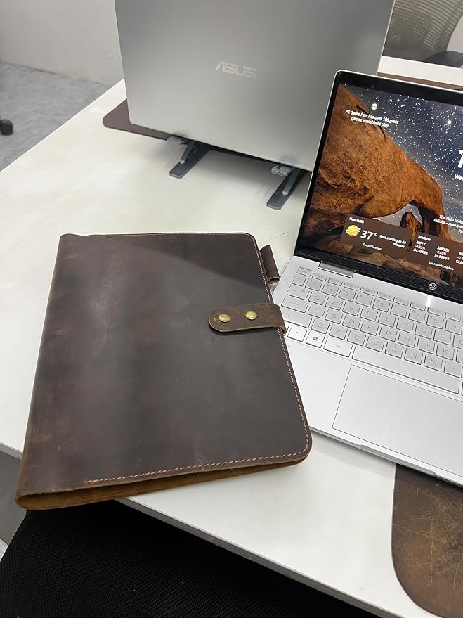 Premium Leather 3-Ring Binder Portfolio, 8.5x11 Inch Letter Size Organizer Folder, Refillable 3-Hole Paper BusinessBinder, Resume Folio for Men and Women (Brown)