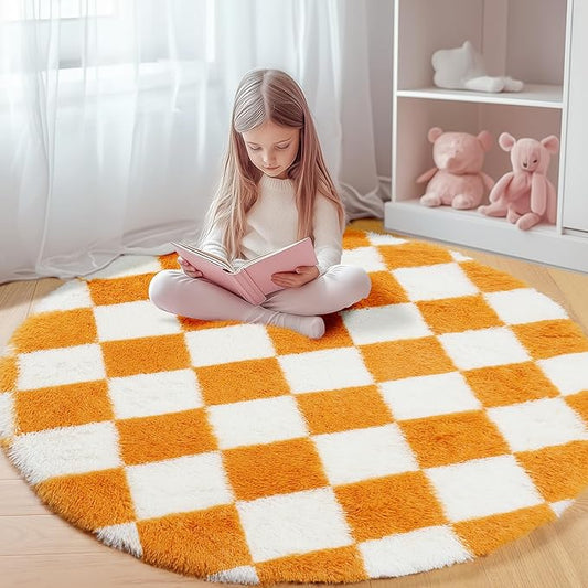 KICMOR Round Rugs 5ft Orange and Cream White Circle Area Rug, Fluffy Soft Fuzzy Shag Shaggy Bedroom Living Room Carpet, Indoor Checkered Circular Rug for Kid Boys Girls Home Decor Aesthetic, Nursery