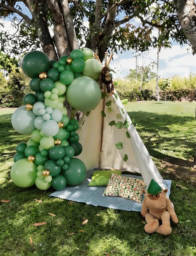 Green Balloon Arch Garland Kit,131PCS Graduation Balloon Arch Kit, Shades of Green and Gold Balloons in Different Sizes for Graduation Party 2026, Jungle Safari Birthday, Baby Shower Decor