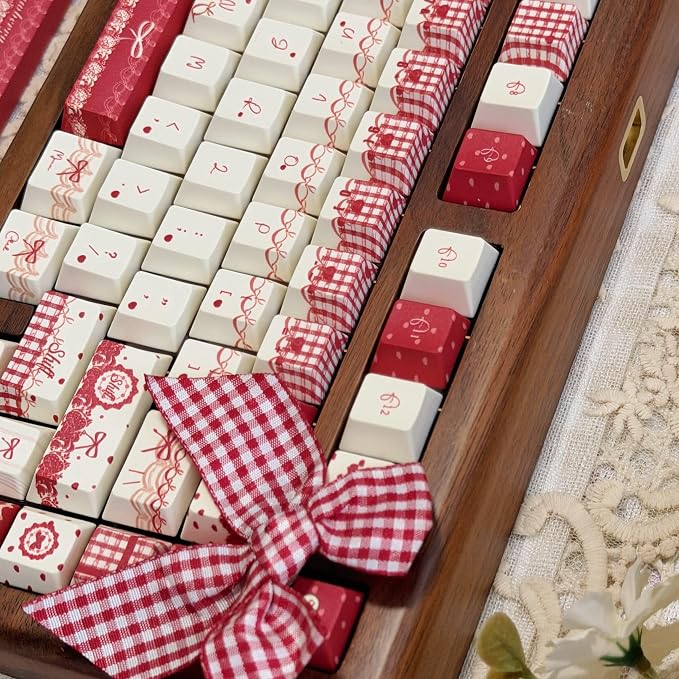 Raspberry Mousse Theme Keycaps 140 Keys, PBT Keycap Cherry Profile, Dye-Sub Cute Red Key Caps Set 60% 75% 96% 100%, Custom Keyboard Keycaps MX Switch Mechanical Keyboard (Only Keycap)