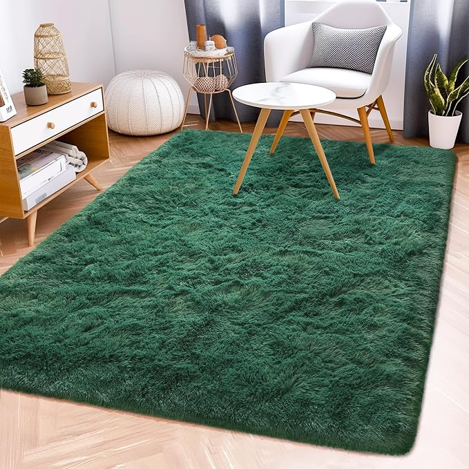 Awaytail Fluffy Throw Fade Resistant 3x5 Feet, Jasper Small Throw for Boys Room, Plush Furry Bedside Rug for Bedroom