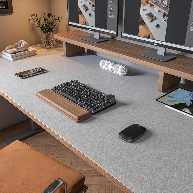 DAWNTREES Large Felt Desk Mat, 47.2"x 23.6", Desk Pad for Office and Home | Non-Slip 120x60cm Full Table Mouse Pad, Keyboard Mat for Desk, Desktop Protection (Light Gray)